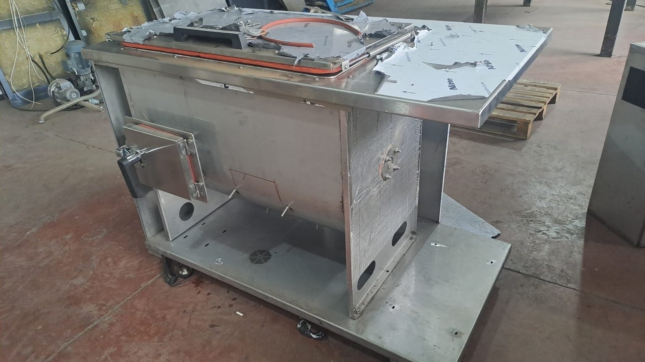 Machine frame with protective film before final assembly in Antalya